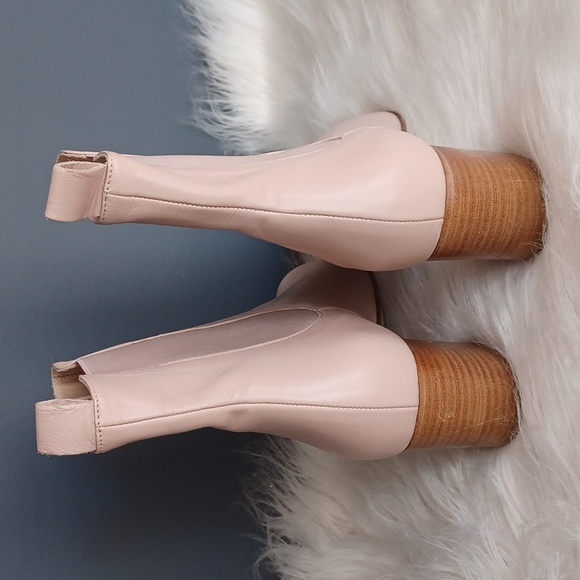 Nude leather booties - Picture 4 of 13